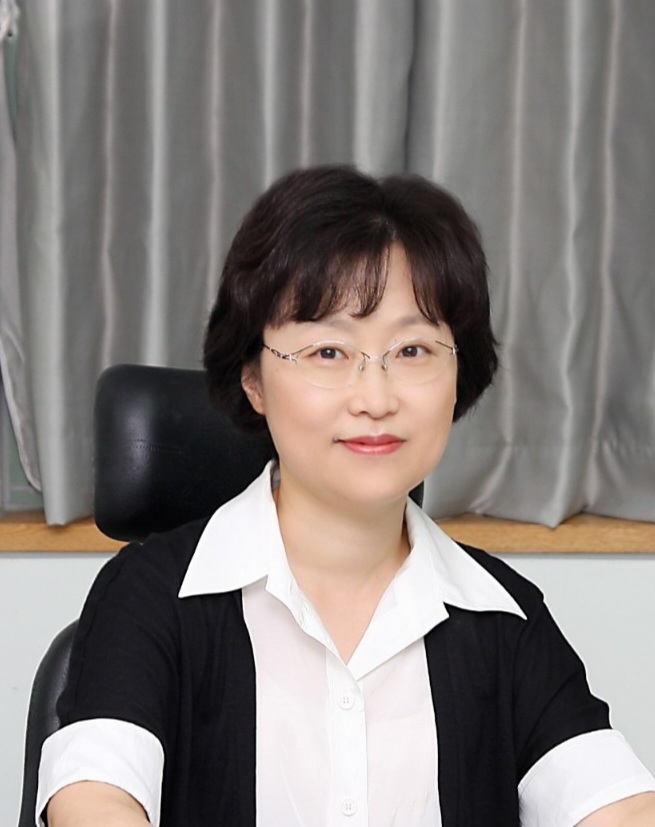 최윤경 교수